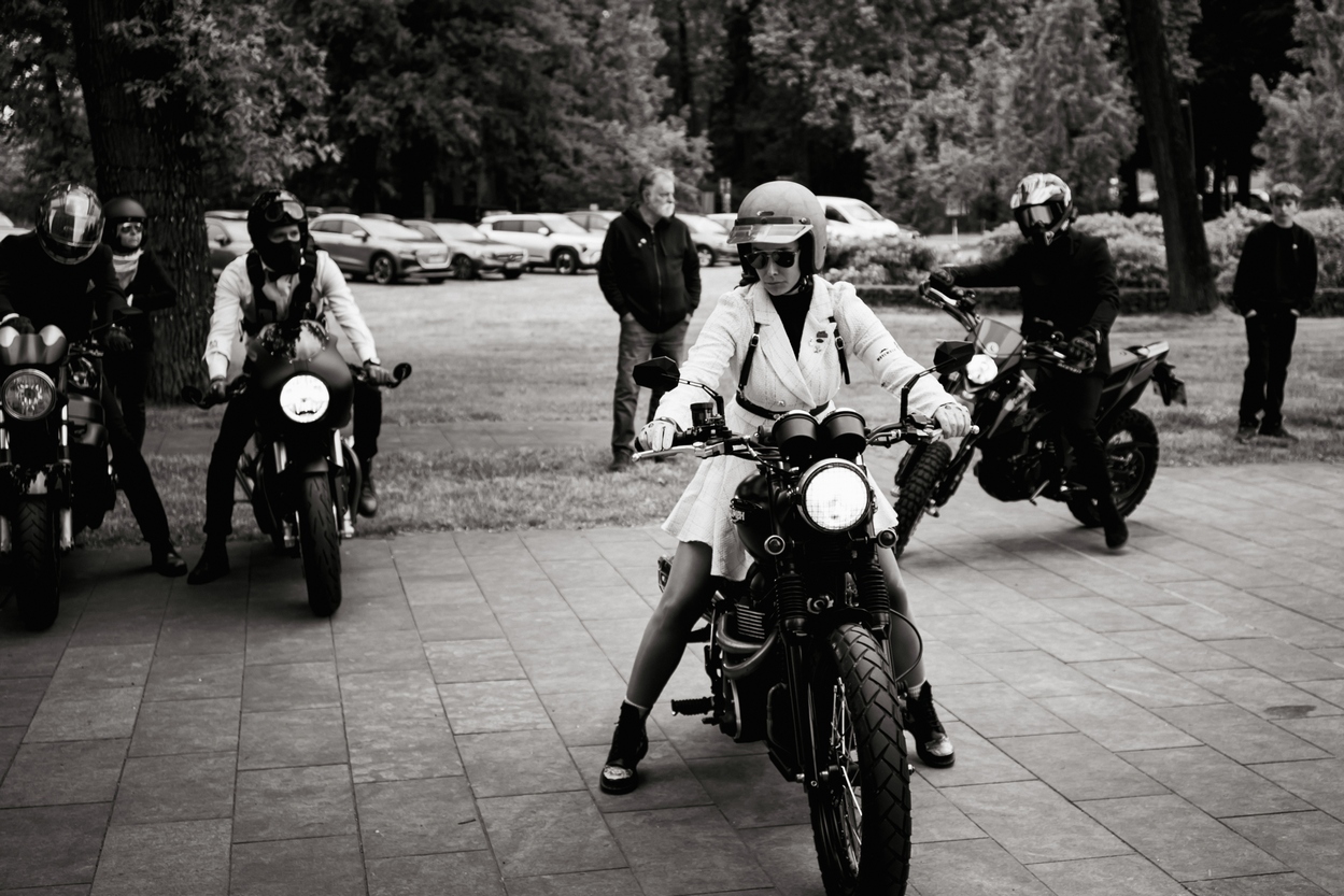 ミュージシャン GULLET photo history 2002-2003 Photo special: Distinguished Gentleman's Ride Genk 2025 – Team