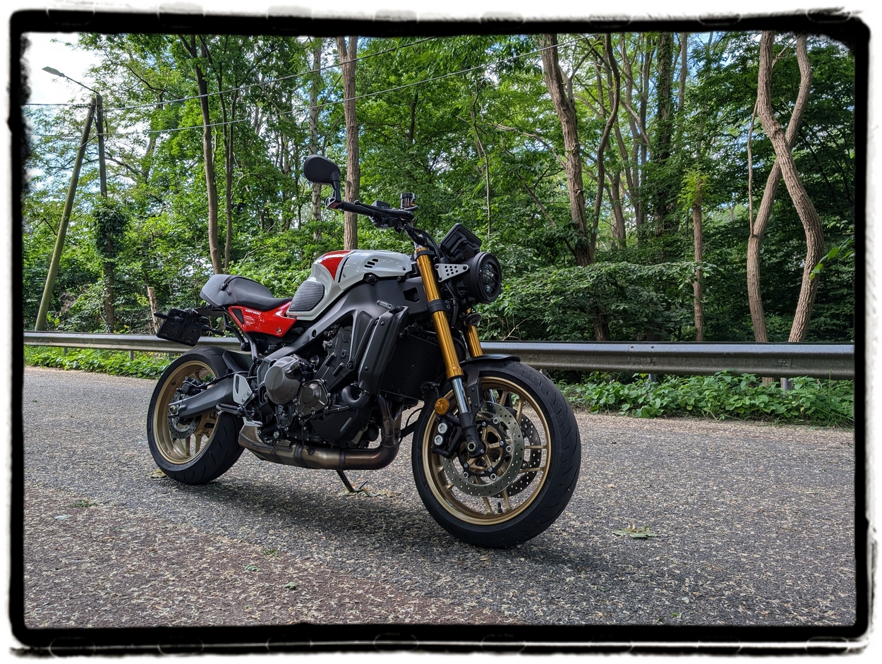 Review: Yamaha XSR900 – Team Throttle